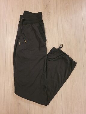 LULULEMON | Studio Pant Unlined | Sz. 2